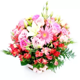 Canastillo Nacimiento con Flores Rosas