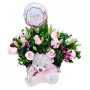 Cesta Para Nacimiento es una Niña con 12 rosas rosadas mas astromelias rosados flores mix más peluche y globo