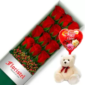 CAJA CON 12 ROSAS ROJAS MÁS GLOBO DÍA DE LA MADRE Y PELUCHE
