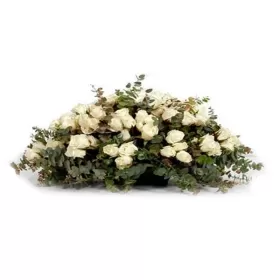 Ovalo de Condolencias con 50 Rosas Blancas